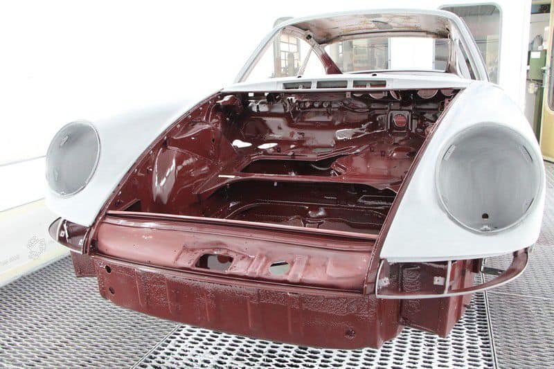 1971-Porsche-911-2-2 -S-coupe-burgundy-red-corato-alonso-authentic-porsche-restoration